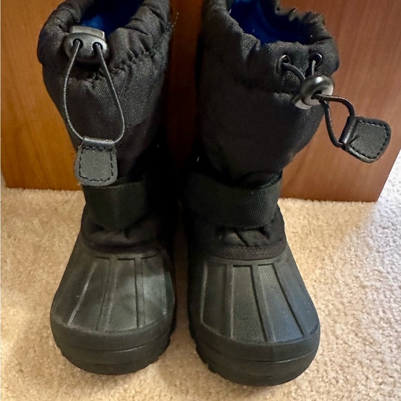 Black Winter Snow Boots - Picture 2 of 6